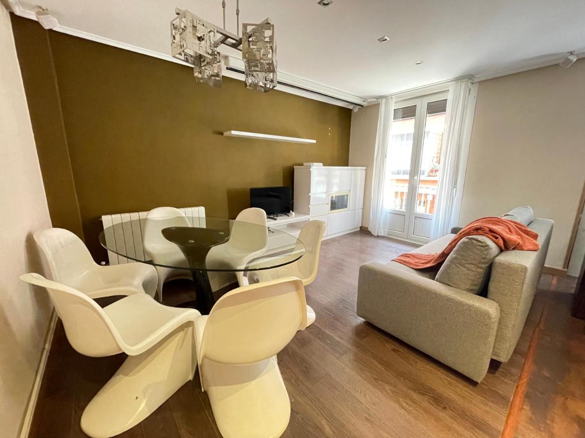Uribarri Home Bilbao Bagian luar foto